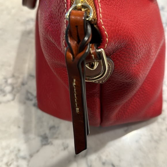 Dooney & Burke tailored red satchel. - Picture 4 of 15